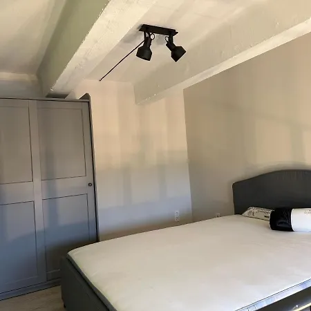Maskavas Expresis Apartment *